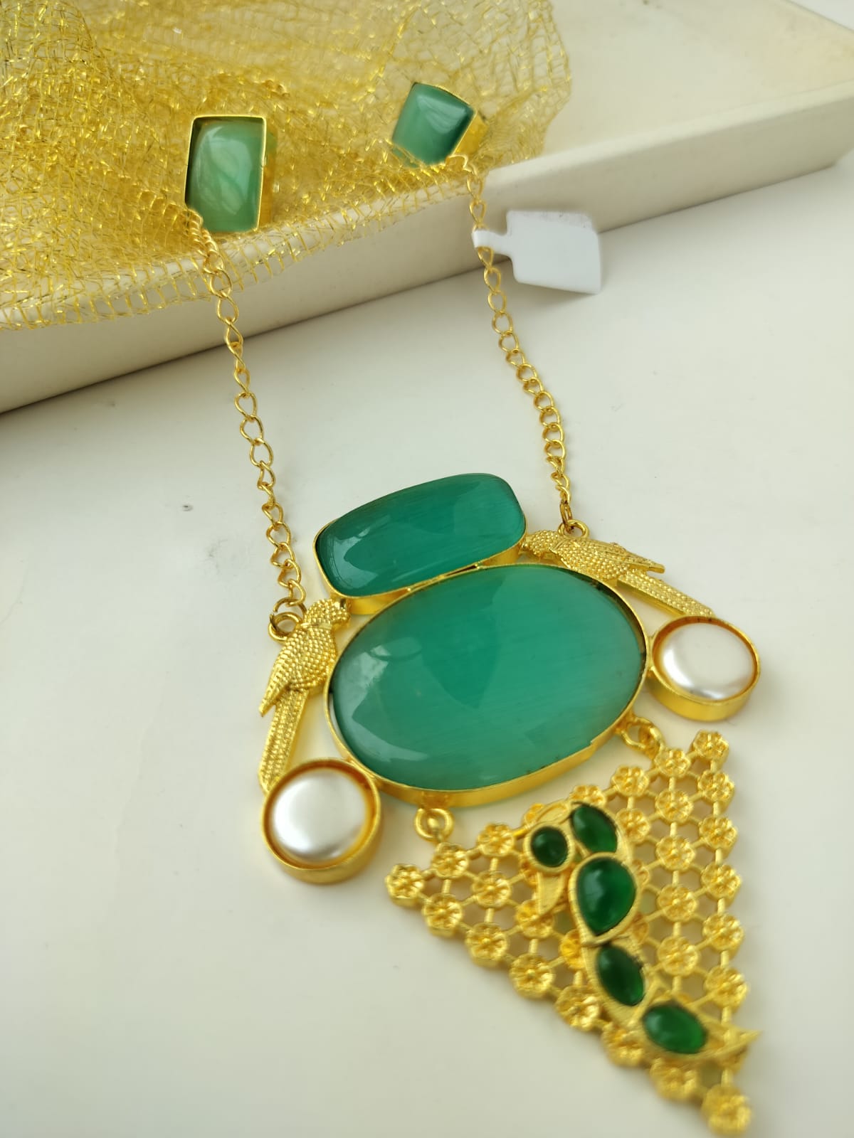Fancy Pendant Necklace set (Sea Green)