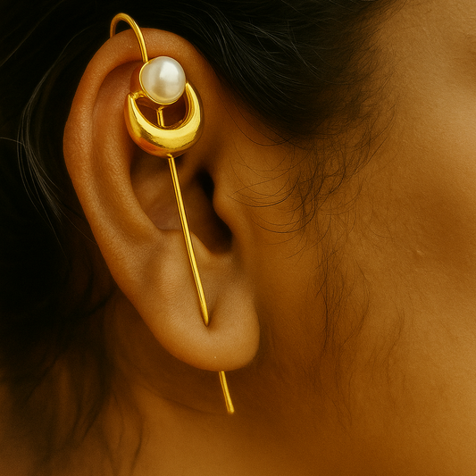Half Moon Pearl Needle Earcuff