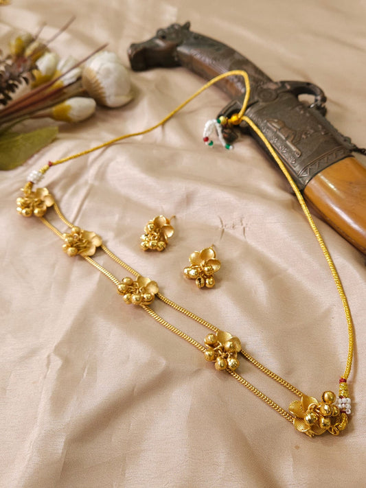 Ghungroo Golden Choker Necklace Set