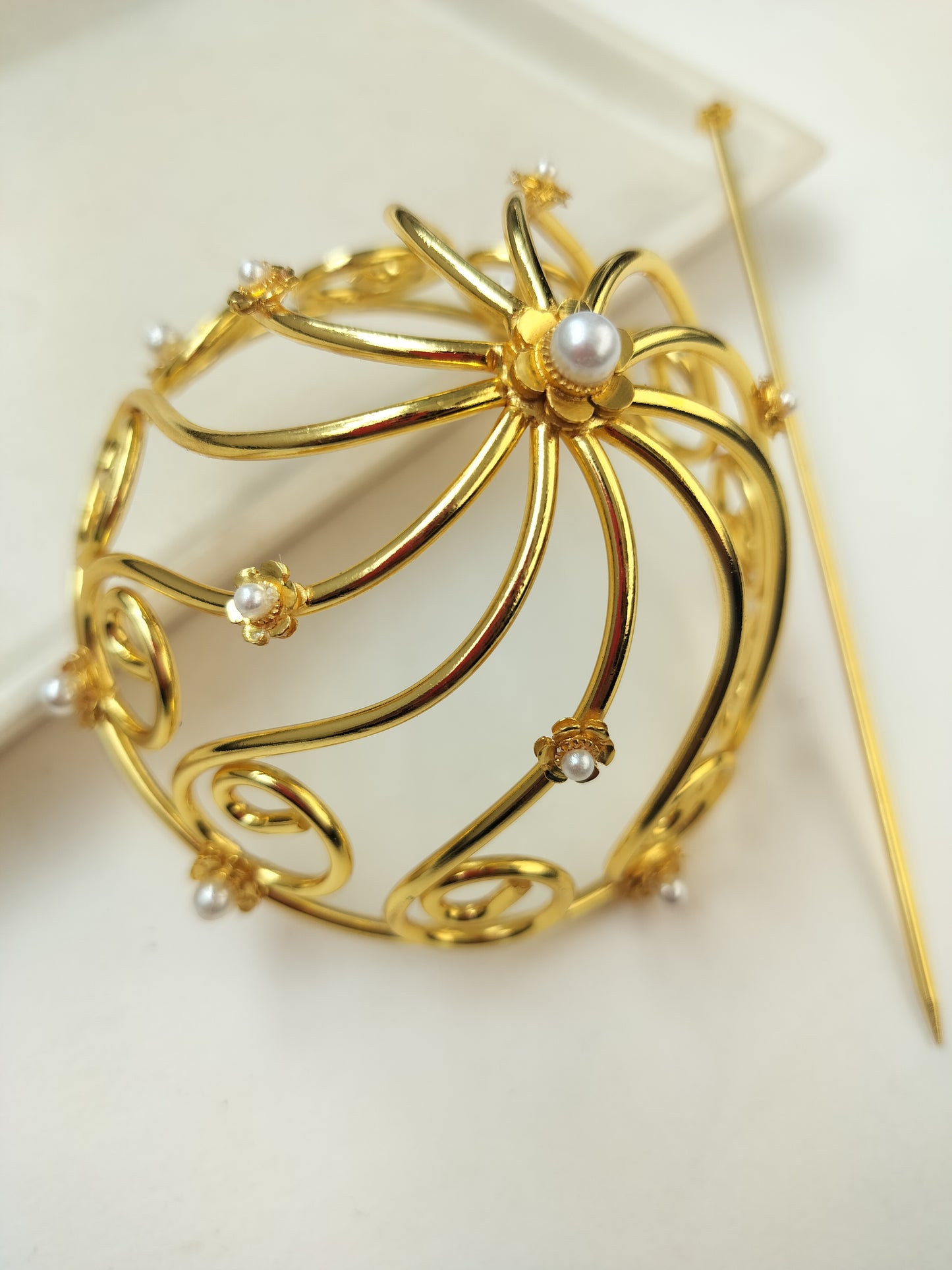 Twisted Brass Hair Bun Cage with bun stick