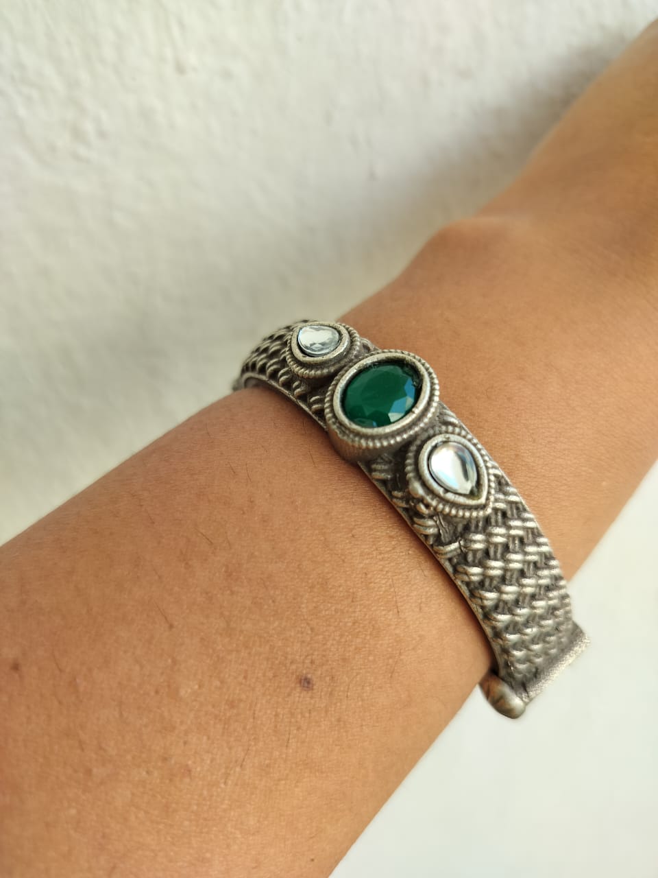 Silver Lookalike Green Stone kada