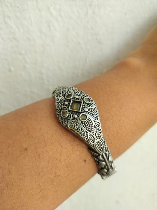 Hetvi Silver Lookalike Bracelet
