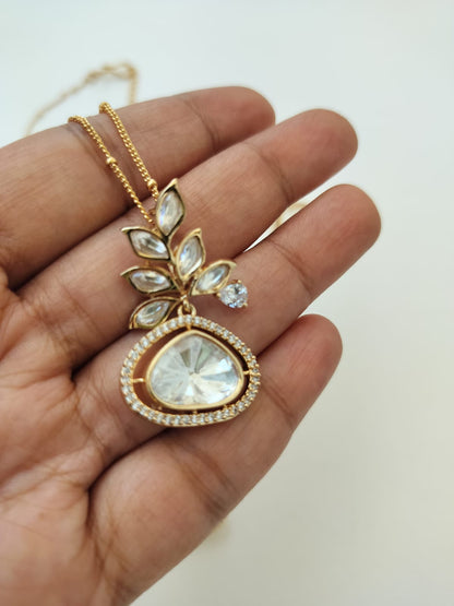 Vikrama Kundan Pendant Necklace set
