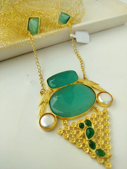 Fancy Pendant Necklace set (Sea Green)