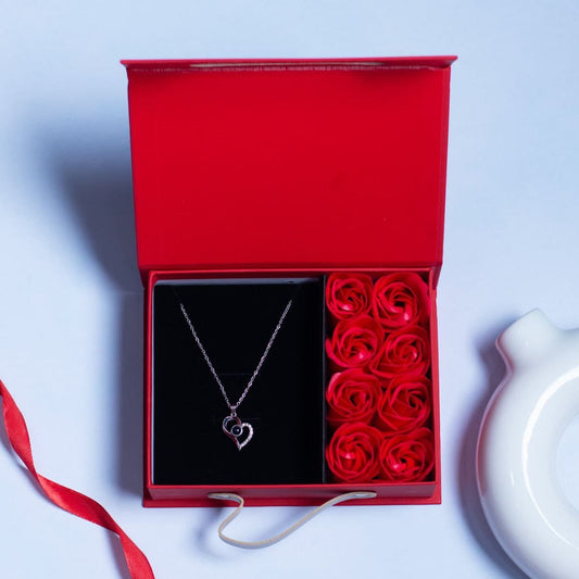 Gift Box For Loved one (Heart pendant with scented roses)