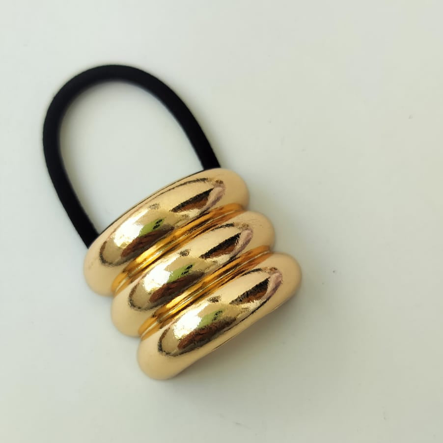 Smooth triple curve metal hair tie