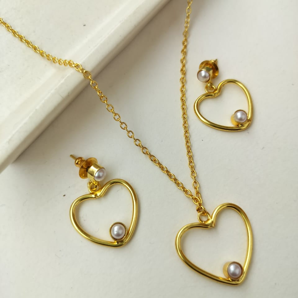 Heart Pearl Pendant set