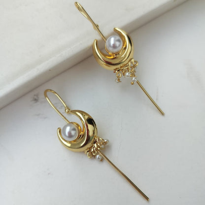 Ira Pearl Needle earcuff
