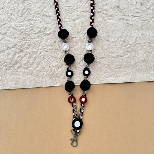 Shell Handmade Navratri Sling Chain Mobile Holder - Black