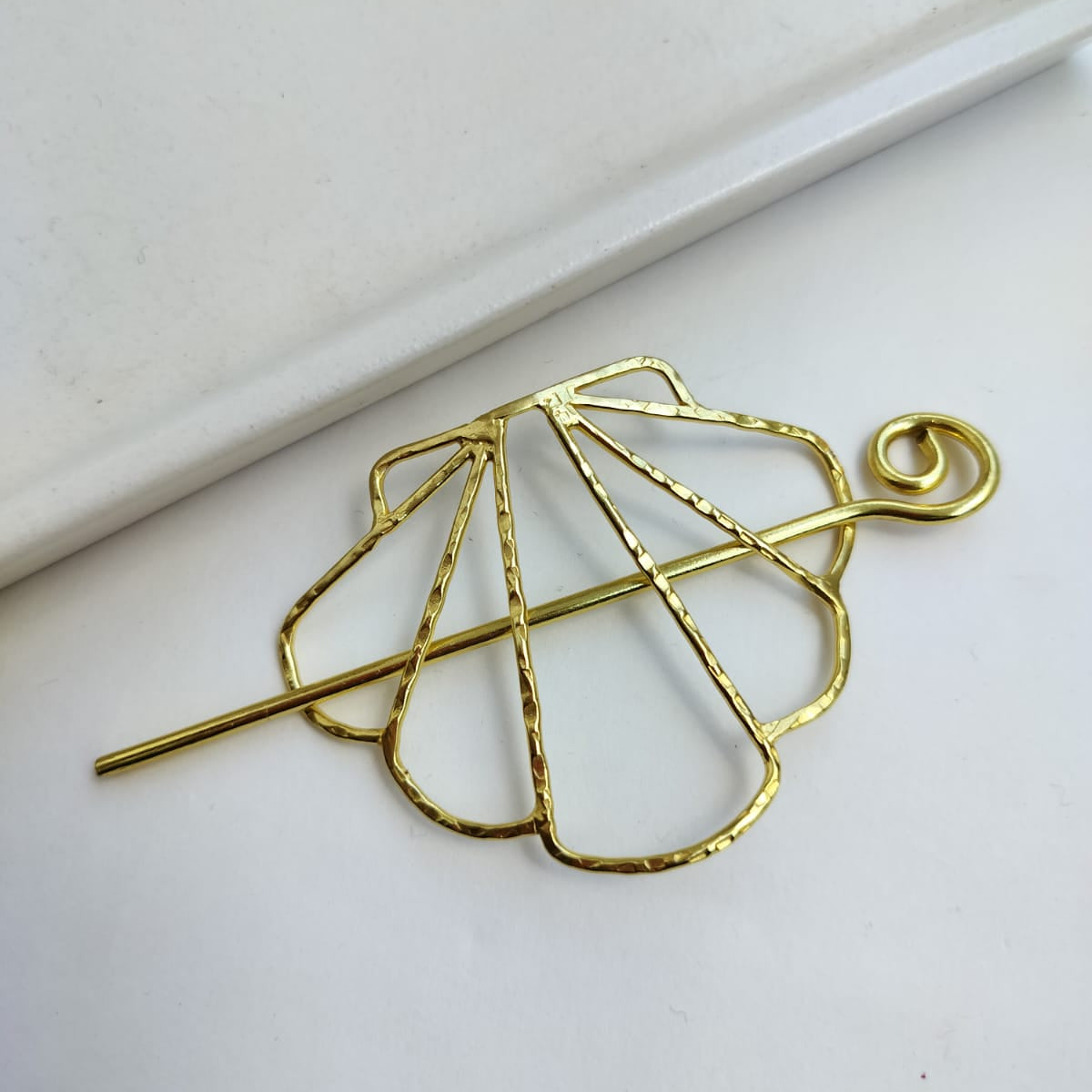 Zuri Brass Hair Clip