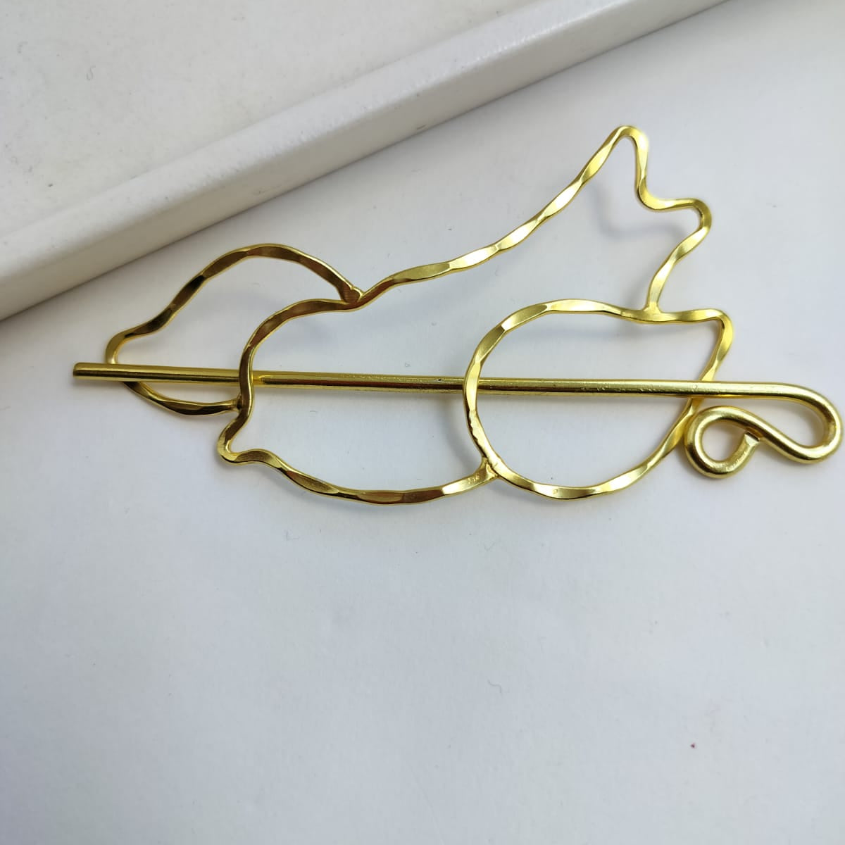 Panchi Brass Hair Clip