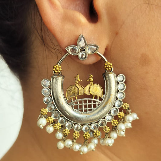 Dual tone Sakhi earrings