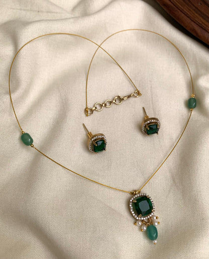 Dainty stone invisible necklace set