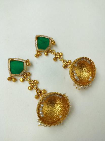 Gungroo kashmiri Jhumka in Doublet stone