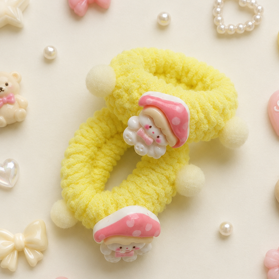 Melody Plush Pom Hair Tie