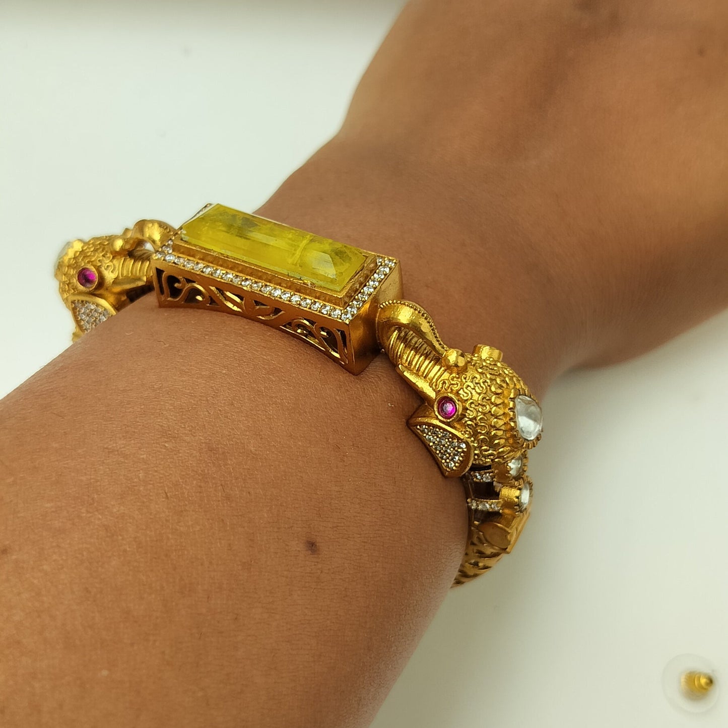 Handcrafted openable Kada