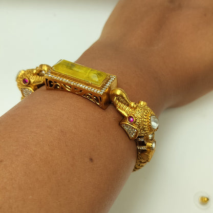 Handcrafted openable Kada